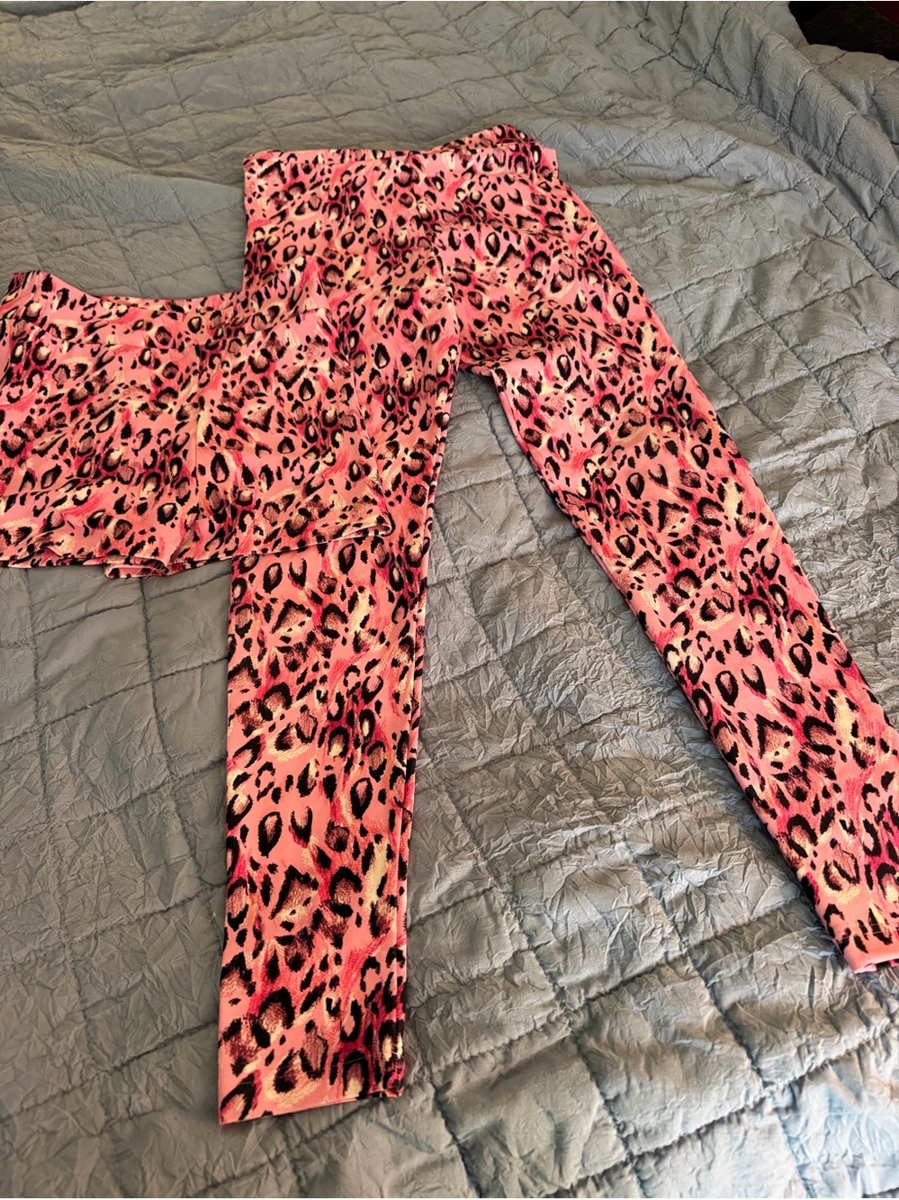 Bloch Pink Leopard Print Leggings and Shorts Girls Size 14